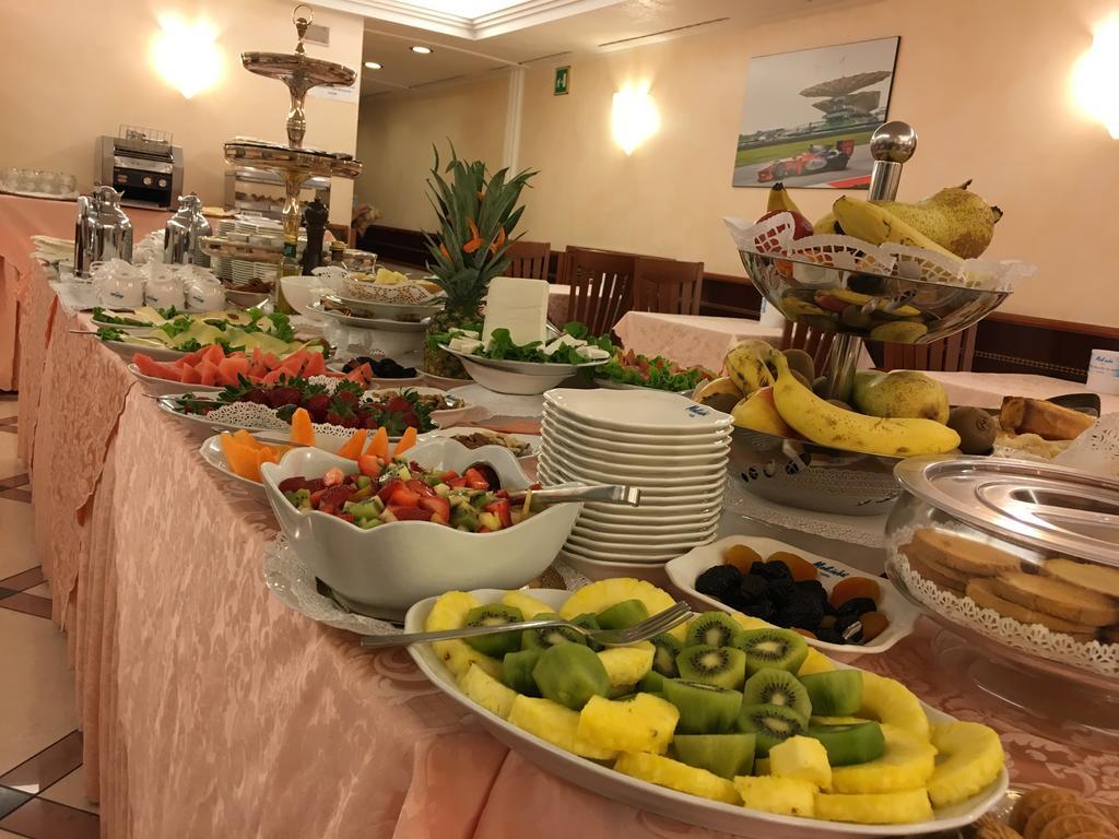 Mokinba Montebianco 4* Milano